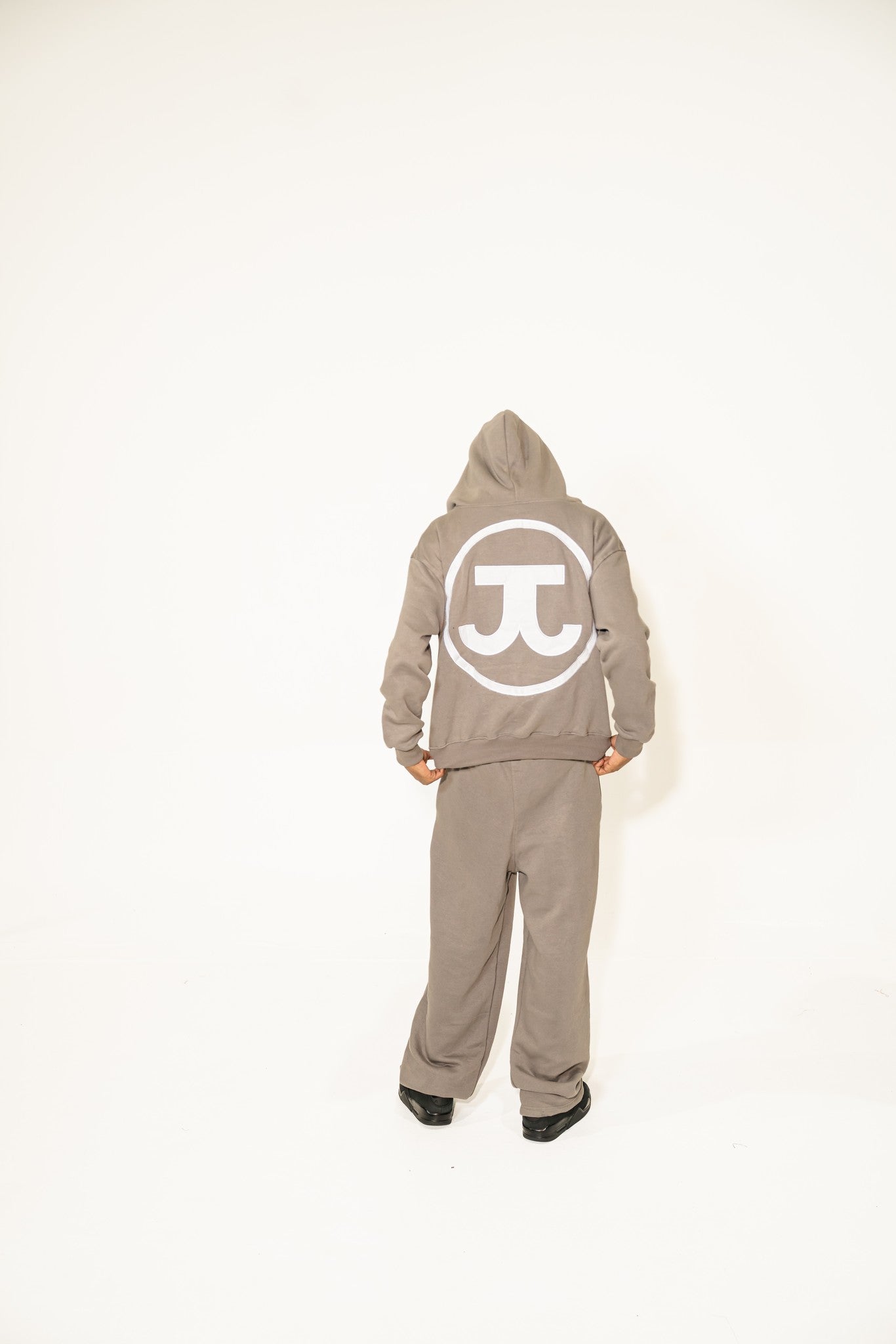 Brown Jocular Set